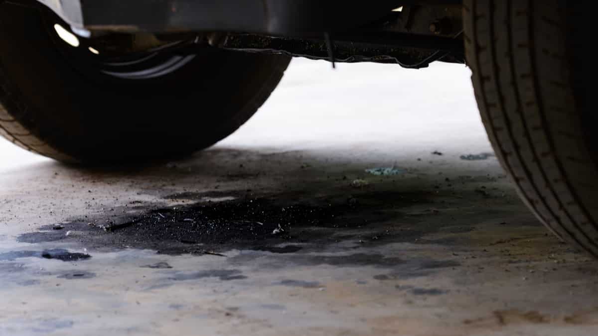 How to Fix an Oil Leak in Your Car